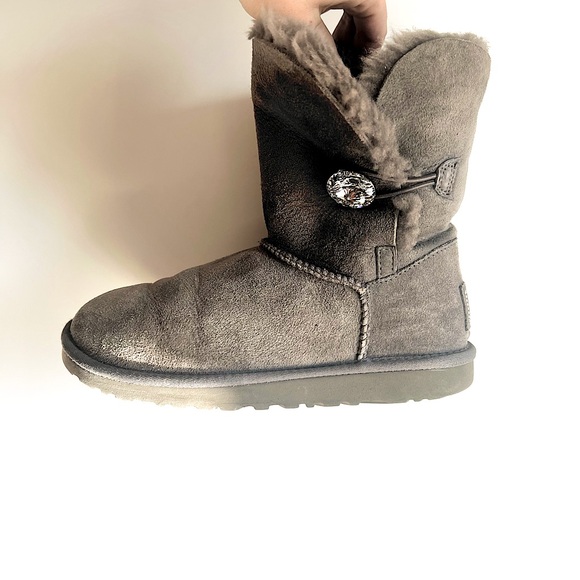 UGG Australia Women's Bailey Button Bling Boots Size 6 - Picture 2 of 16